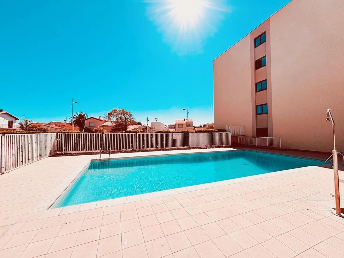 Appartement Coup De Coeur Avec Parking Et Piscine - 131 Canet-en-Roussillon Exterior photo