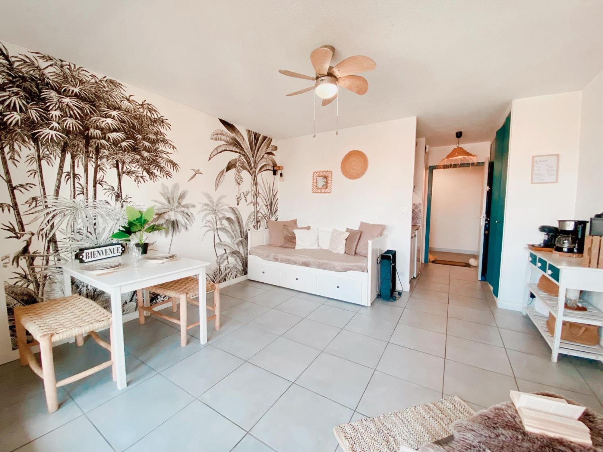 Appartement Coup De Coeur Avec Parking Et Piscine - 131 Canet-en-Roussillon Exterior photo
